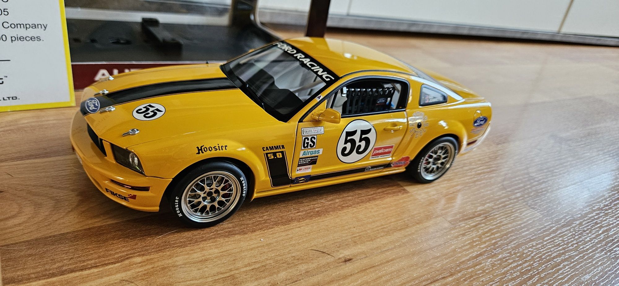 1:18 Autoart Ford Mustang FR 500C