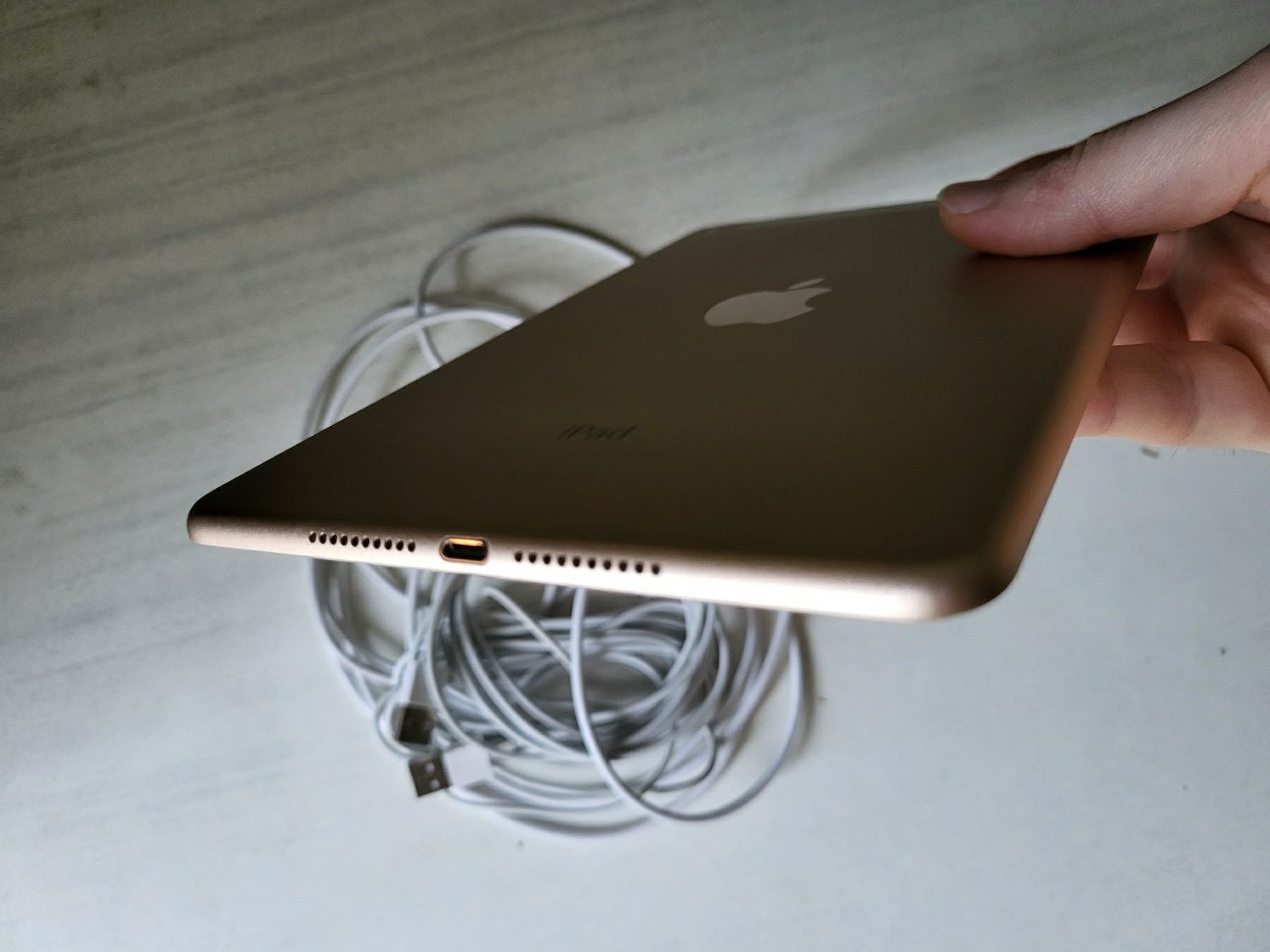 Ipad mini 4 покоління 128 ГБ LTE планшет apple wifi 7.9"