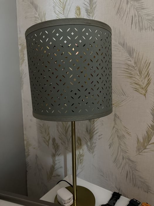 Candeeiros de mesa e teto