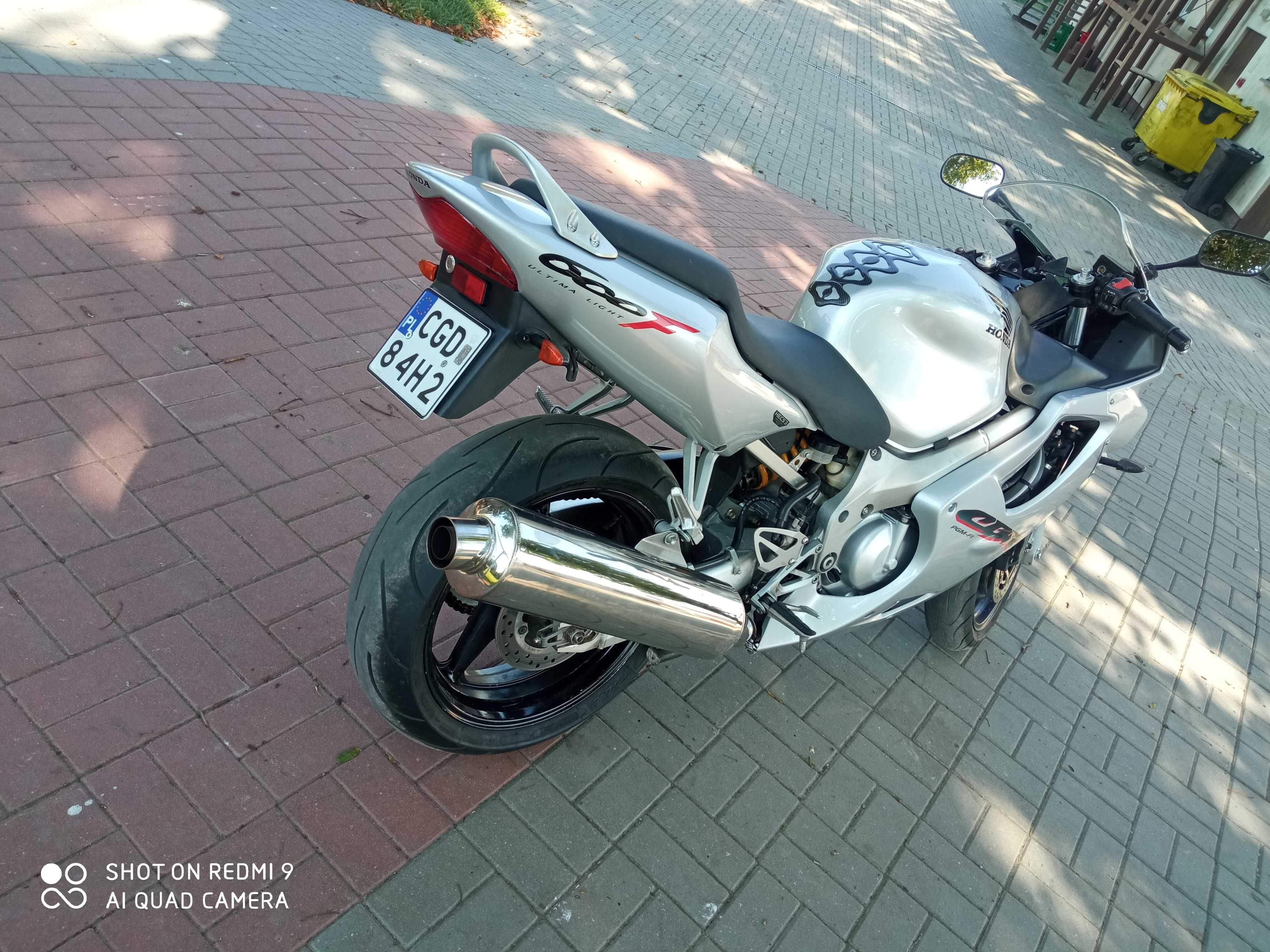 Honda CBR 600 F4