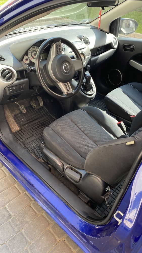 Mazda 2 - 1,5L - 2008r. Benzyna