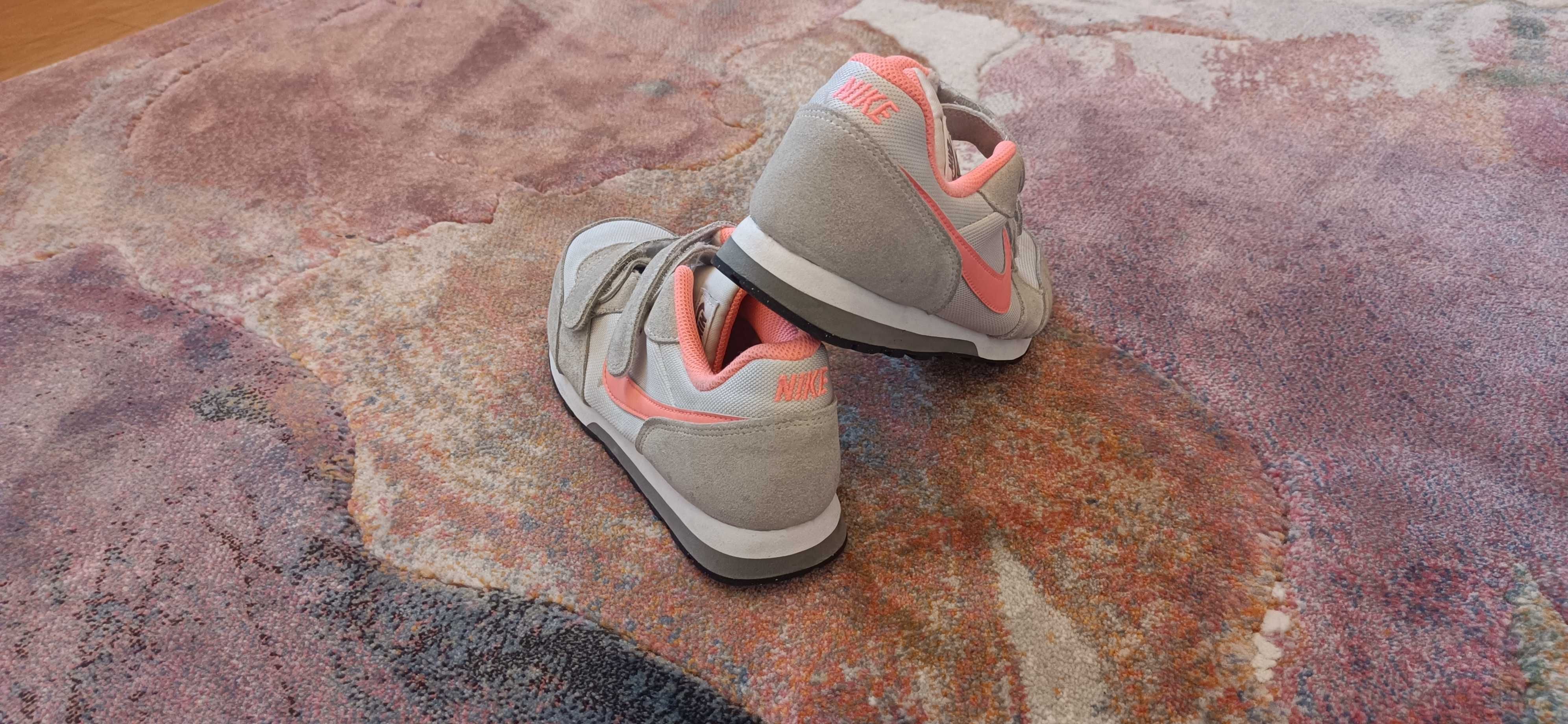 Nike buty rozm. 35