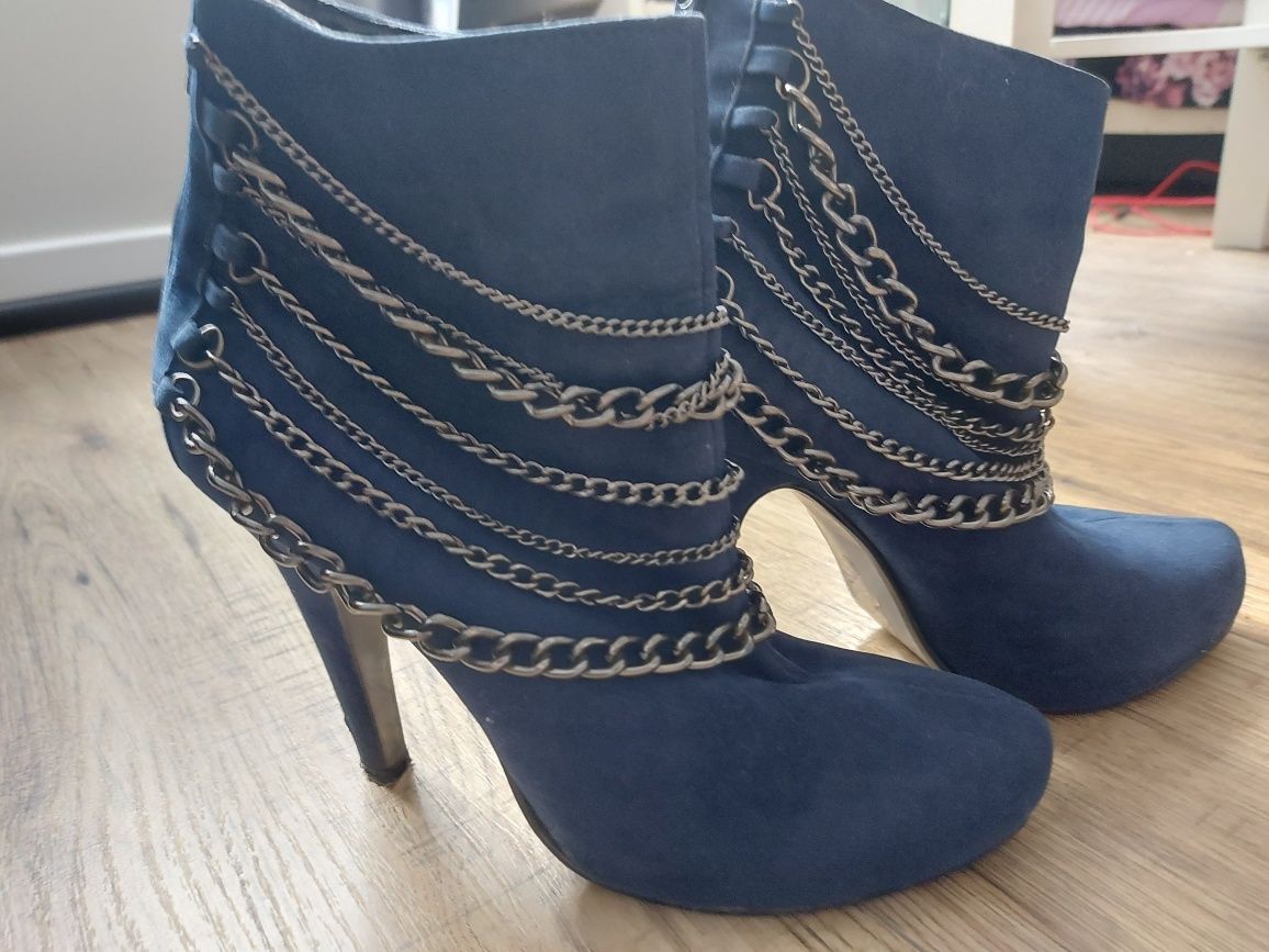 Buty Botki zamszowe