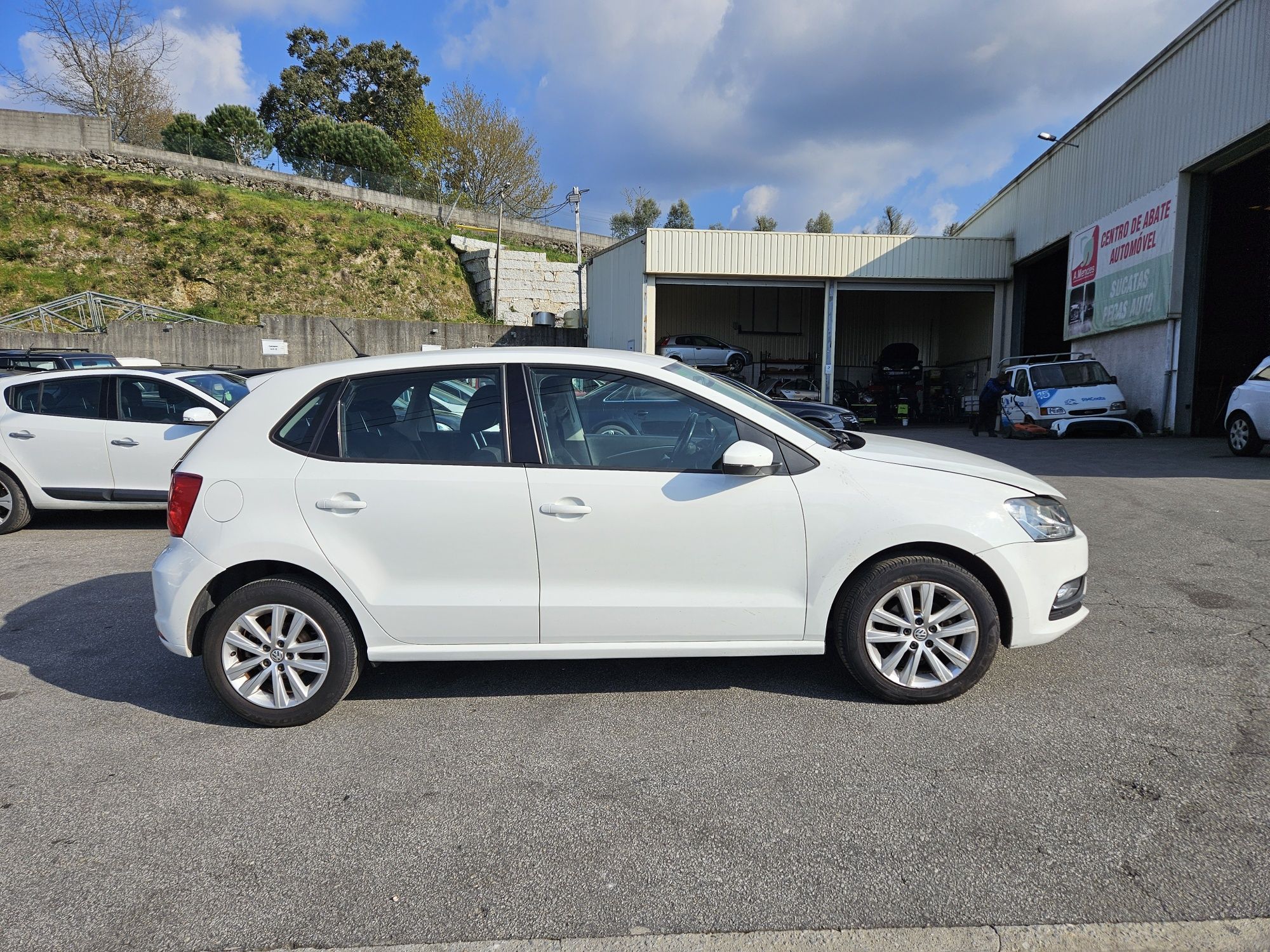 Volkswagen Polo 6R 1.4 TDi de 2017 para peças