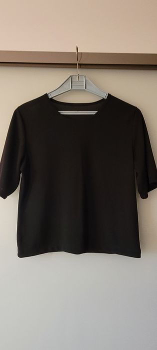 Czarna    bluzka