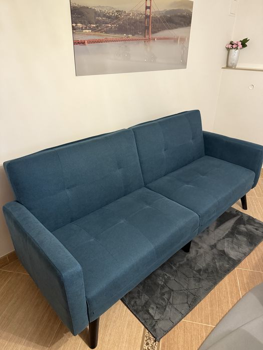 Sofa rozkładana z podnóżkiem