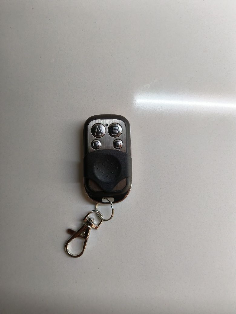 Comando Remoto 433MHz 4 Canais Novo Universal Porta Garagem