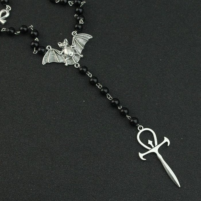 Wampir Ankh naszyjnik z nietoperzem. Biżuteria Tradgoth.