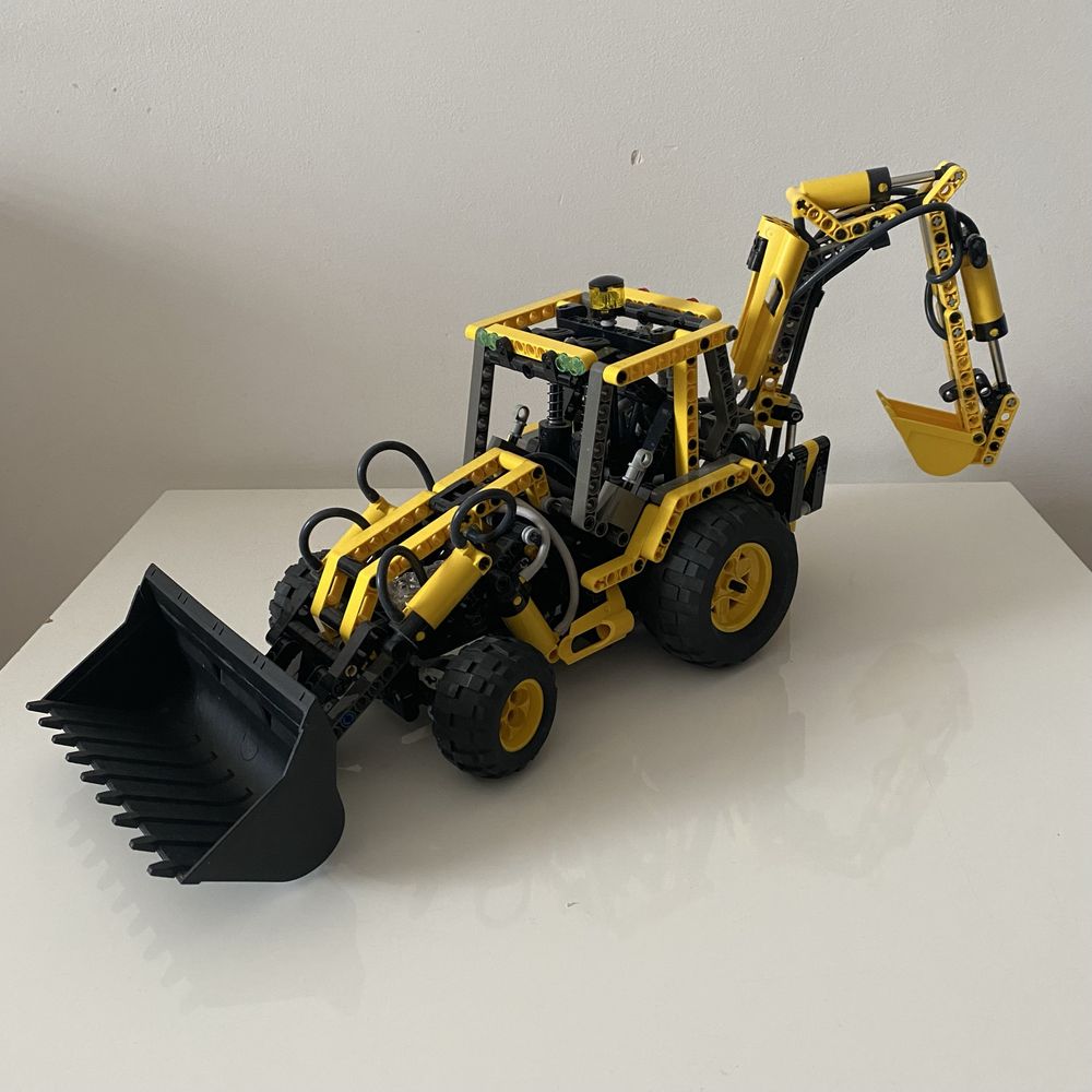 Klocki LEGO Technic 8455 — Backhoe Loader