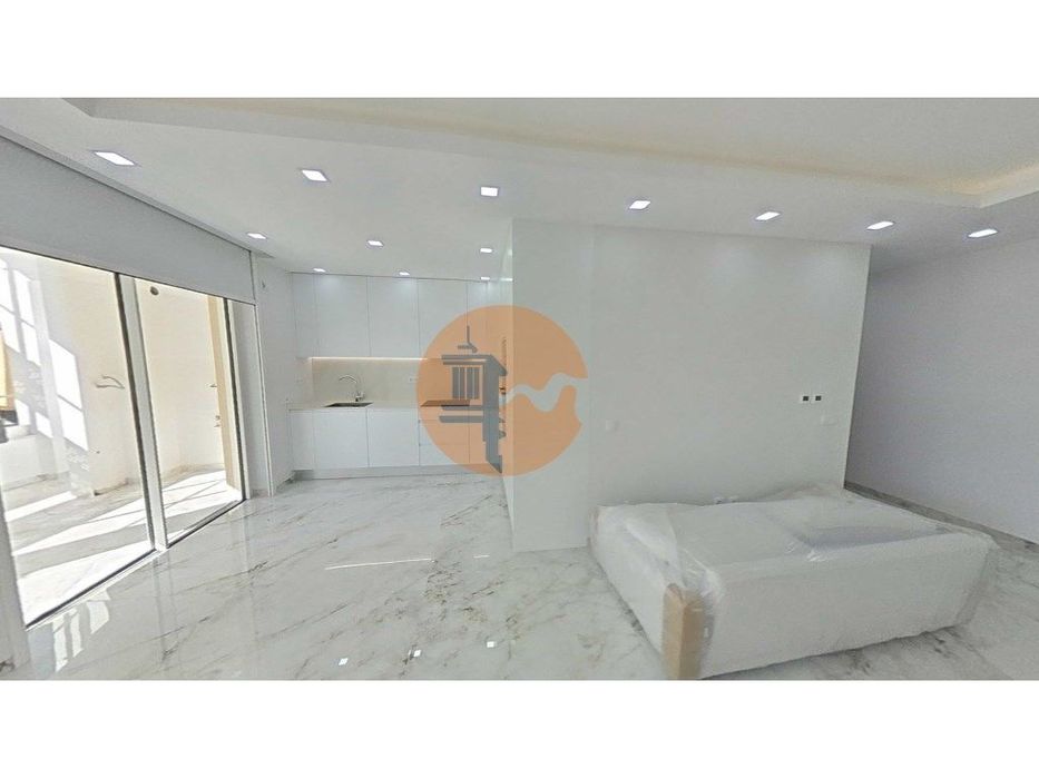 Apartamento T2 com terraço 38.10m2 em Lagos