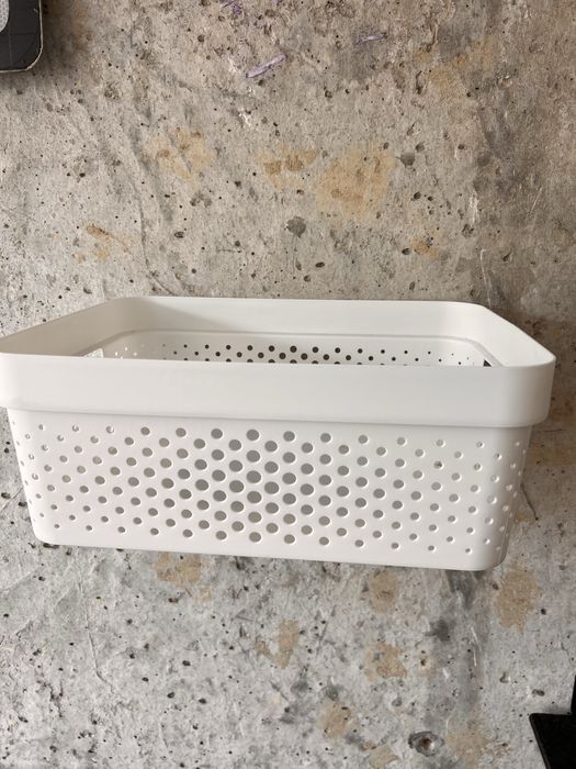 Białe pudełko do przechowywania curver