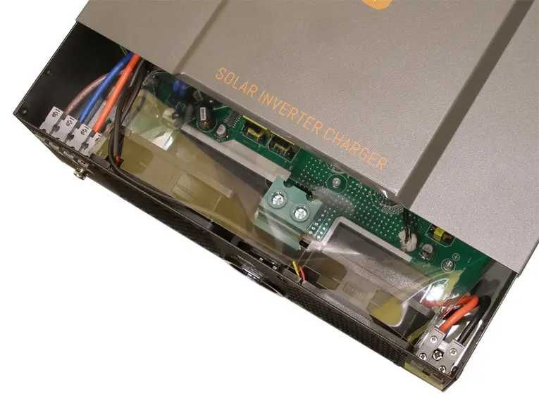 Сонячний інвертор гібридний PowMr 3200W 24V POW-HVM3.2H-24V