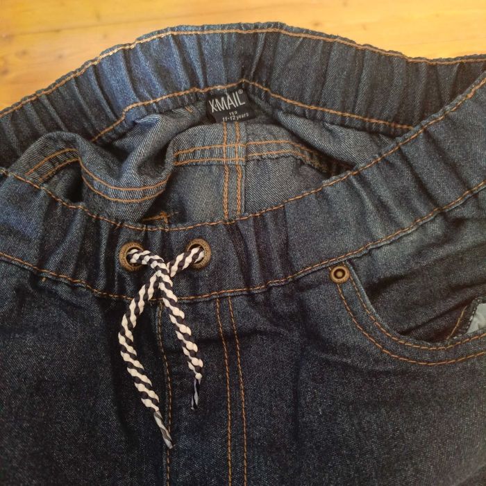 Spodnie jeansowe. Xmail