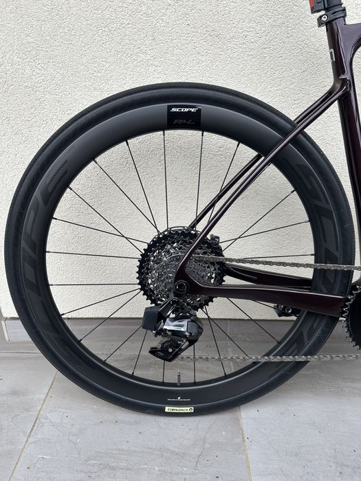 Karbonowe koła Scope R4.A (XDR) stożek 45 carbon szosa gravel