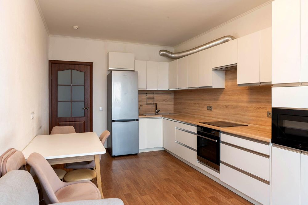 Видова 3-кімнатна квартира 85  м² з якісним ремонтом ЖК Патріотика