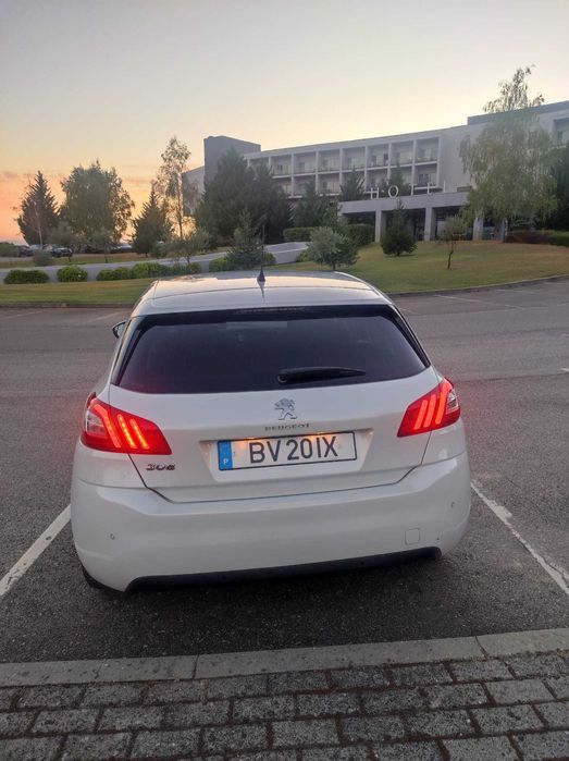 PEUGEOT 308 Puretech