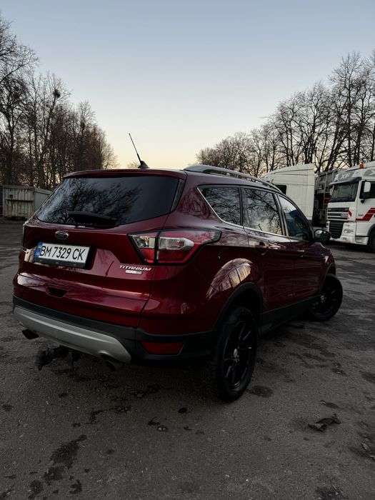 Ford escape titanium 2018 рік