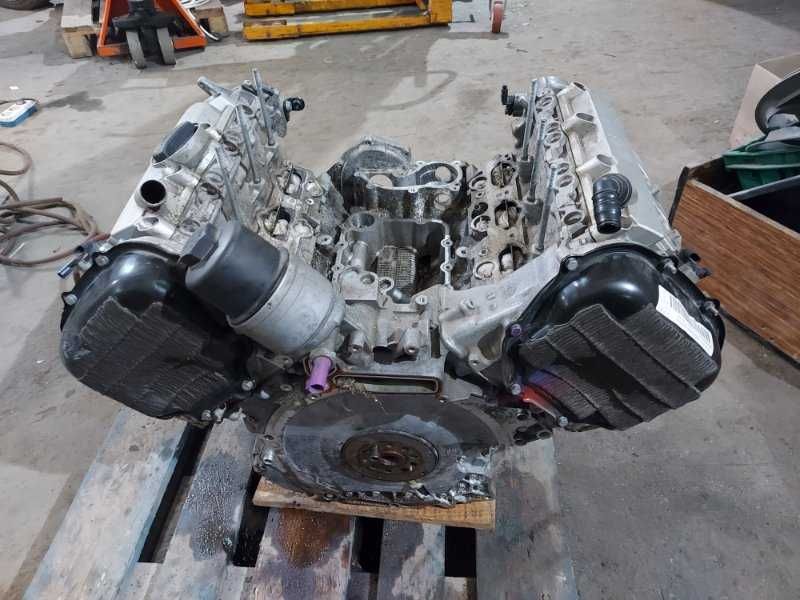 Двигатель AUDI Q7 4M 3.0L V-6 DI 2018, 06E100036K