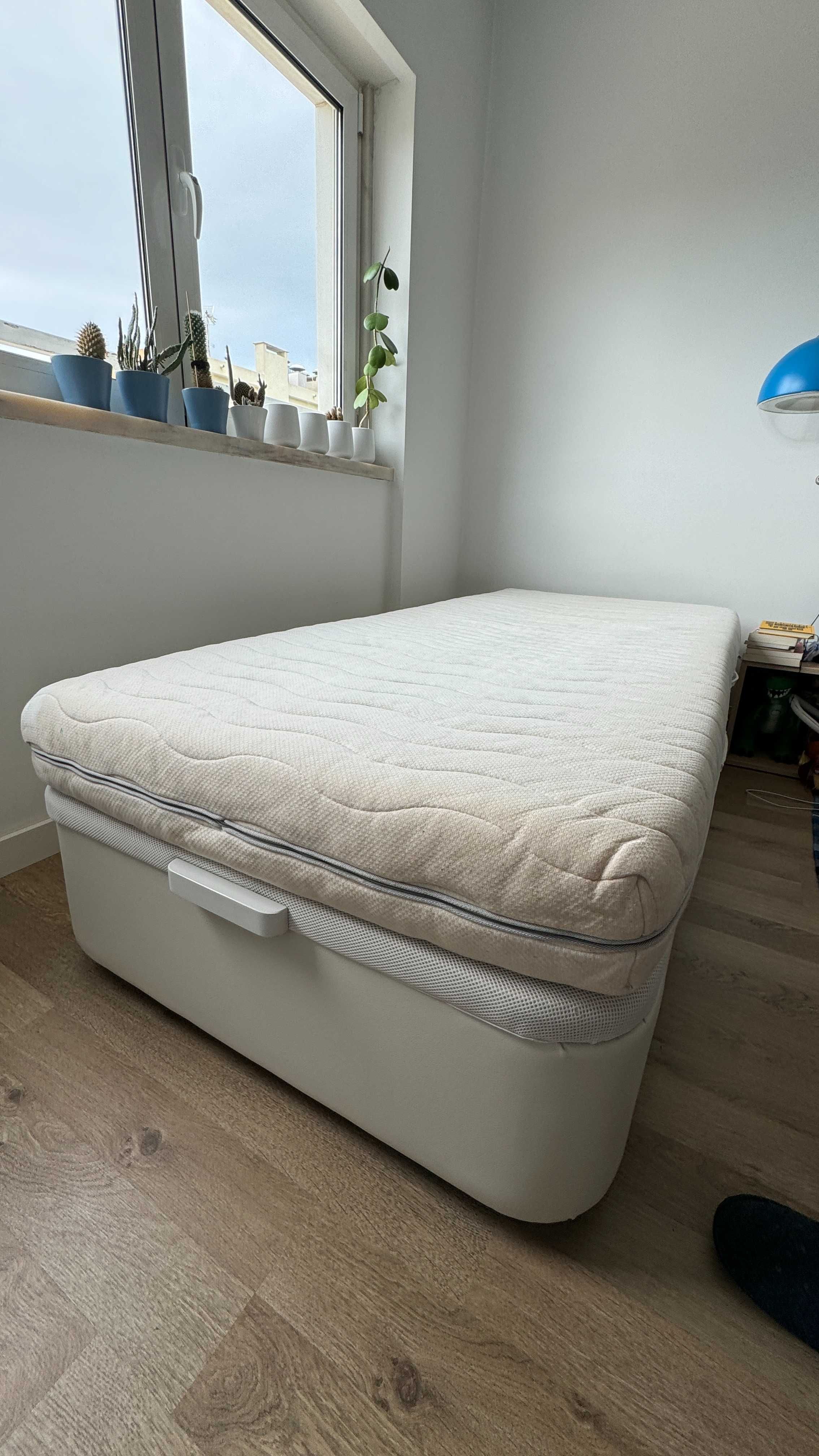 Cama Sommier IKEA com arrumação 90x200