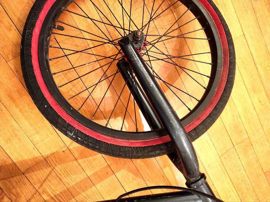 Велосіпед BMX, велосипед у гарному стані.