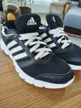 Кросівки фірми ADIDAS
