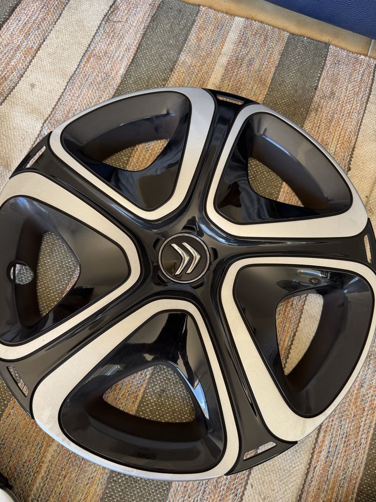 Vendo 3 Tampões De RODA CITROEN C3 ARO 16 = 65€ AS 3