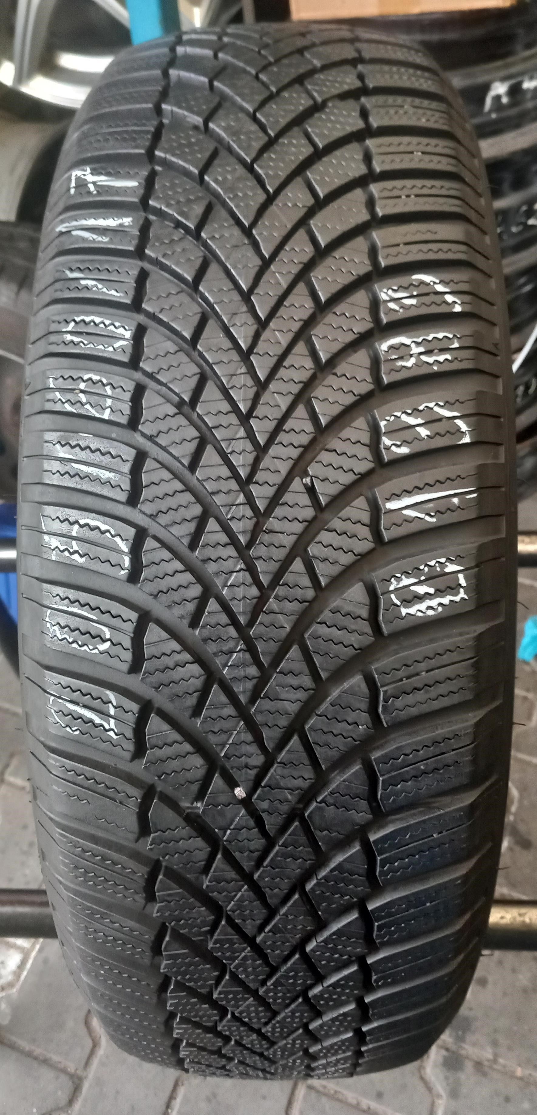 205/60/17 Bridgestone Blizzak LM005 93H