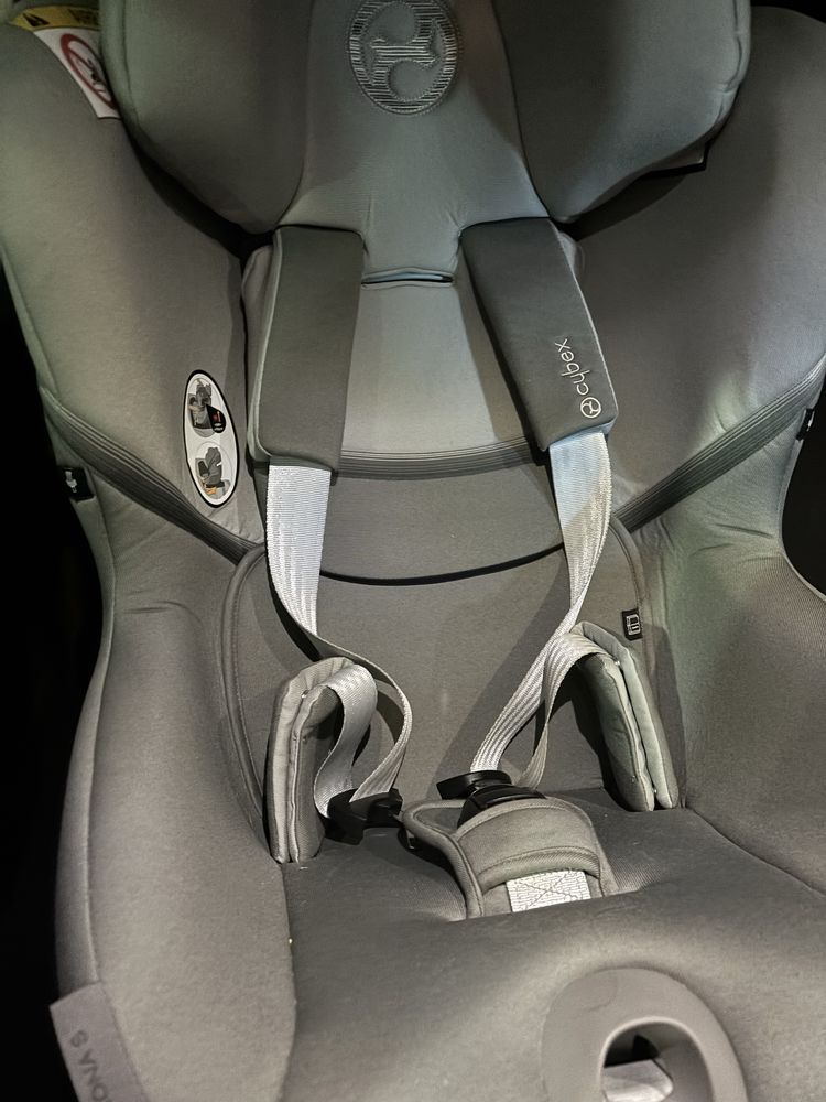 Cybex Sirona S i-Size, fotelik + baza