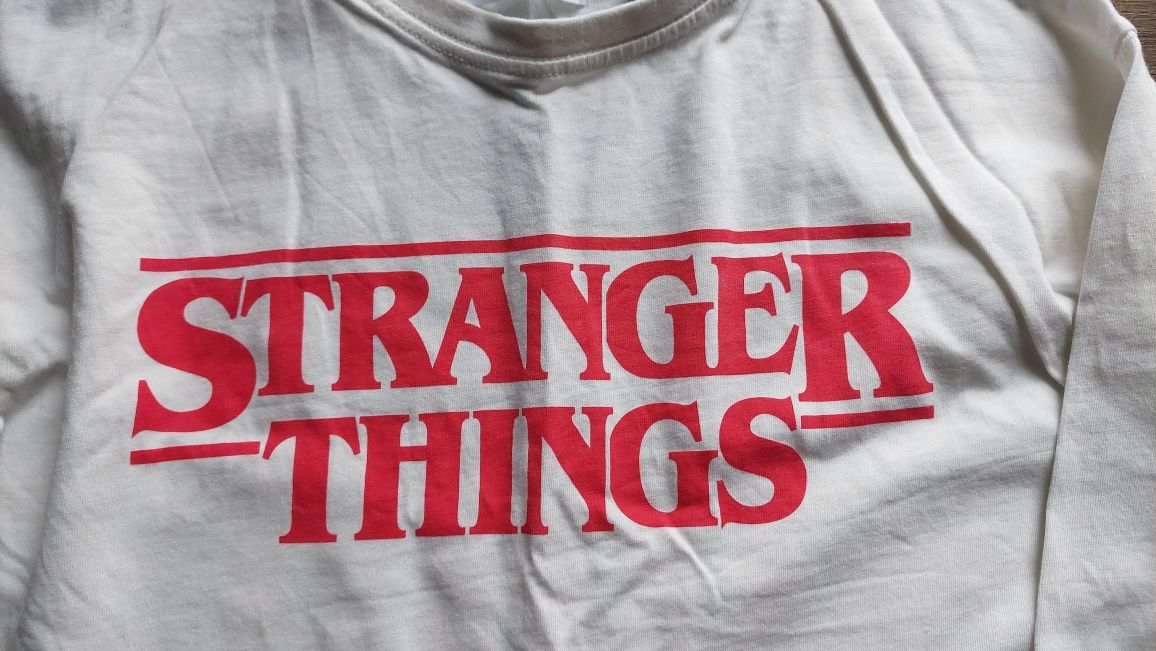 Koszulka tshirt Zara 134 longsleeve Stranger Things