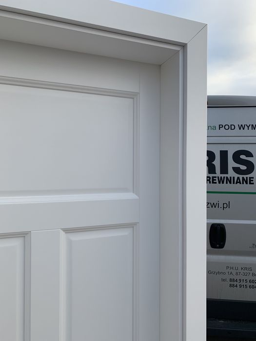 Drzwi drewniane sosnowe Białe OD RĘKI 800 OFERT z futryną regulowaną