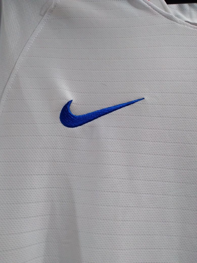 Koszulka sportowa Nike rozm M/L