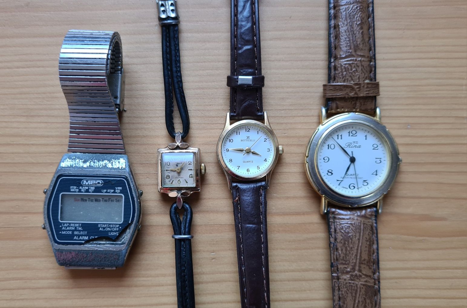 11 różnych zegarków - np. Casio, Lugano, Concordia, Citizen i inne