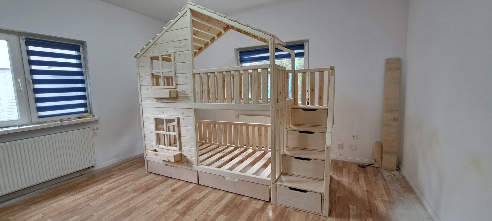 Łóżeczko domek dla dzieci łóżko piętrowe