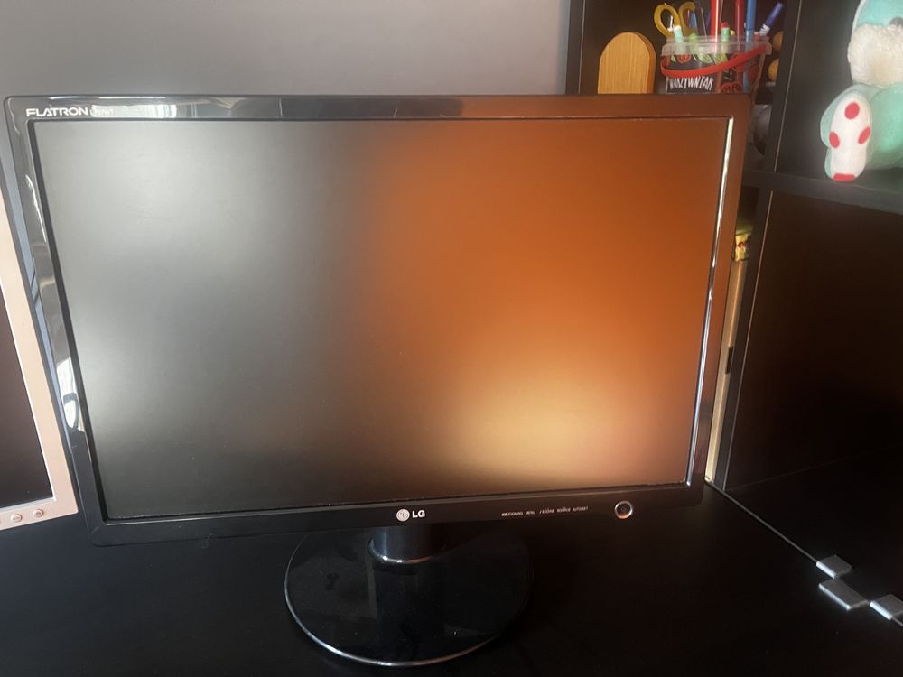 Monitory komputerowe
