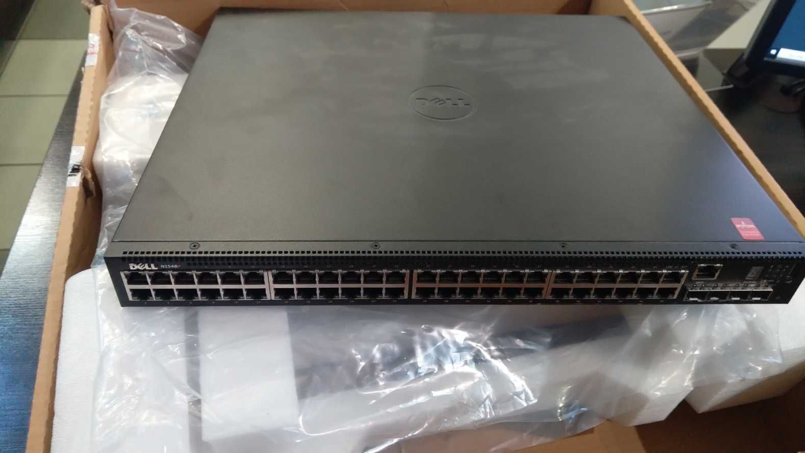 Switch DELL Networking N1548 P 48x 1GbE PLUS 4x 10GbE SFP