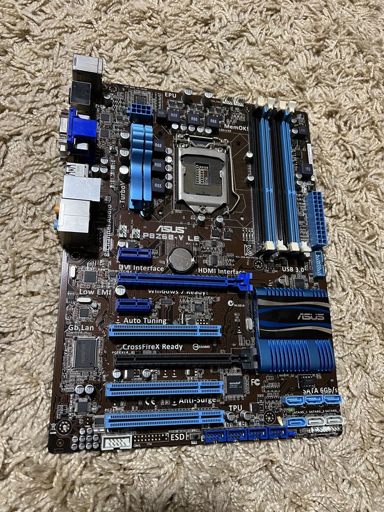 Материнська плата ASUS P8Z68-V LE lga1155