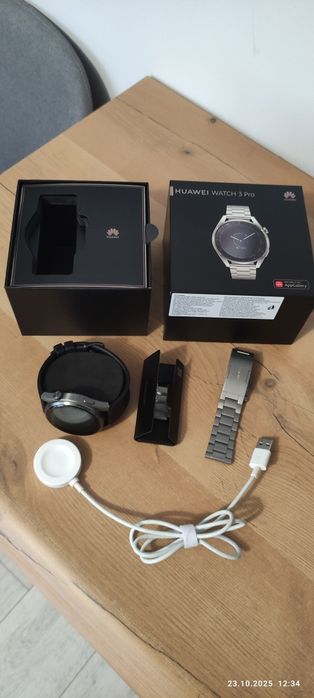Huawei Watch 3 Pro pełen komplet