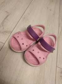 Sandałki Crocs dla dziewczynki