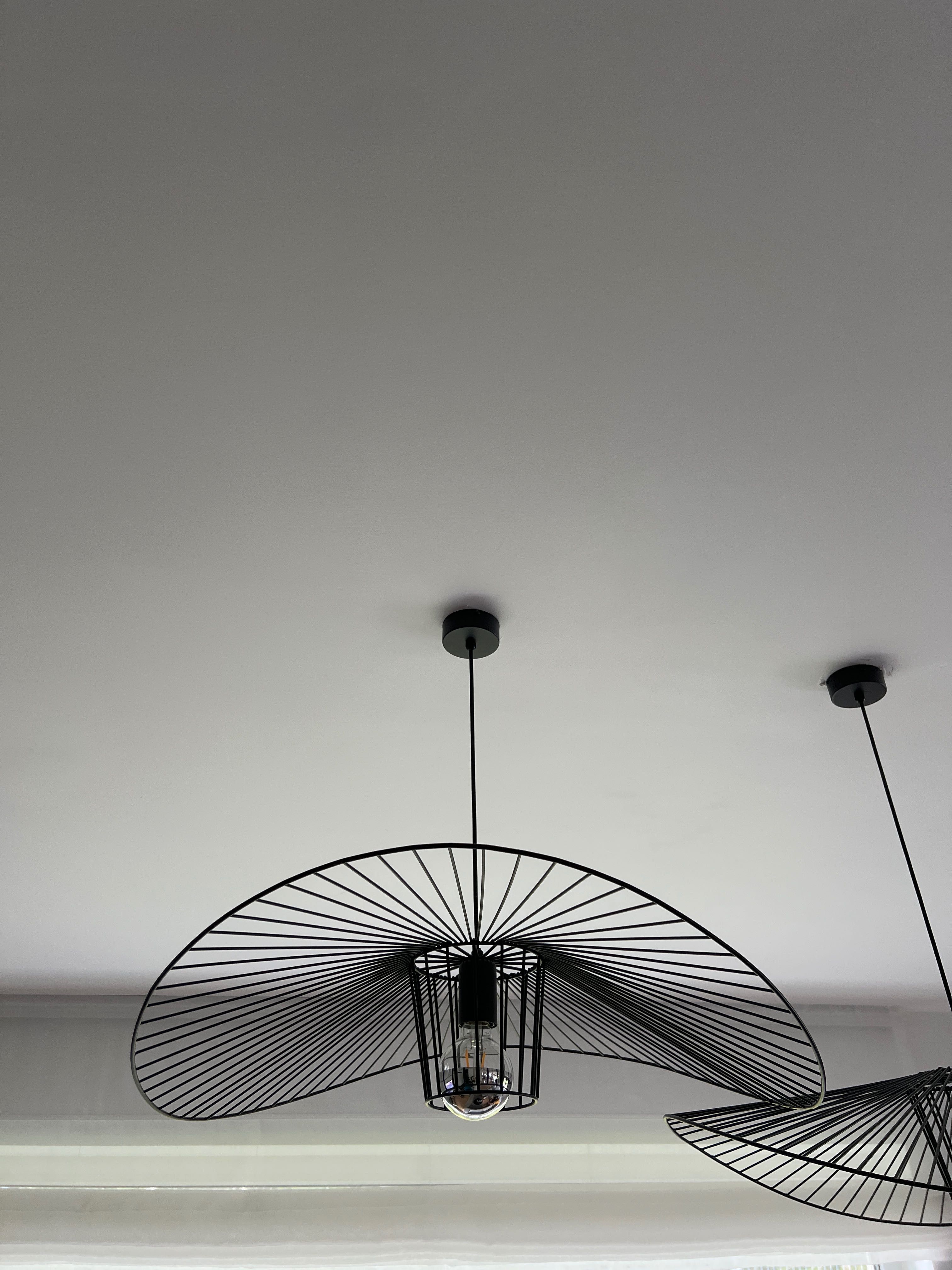 Lampy kapelusz Kaja