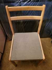 Krzesełka sosnowe 3 szt