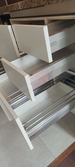 Kuchnia SieMatic Premium. Meble kuchenne Biały mat. AGD Bosch Siemens