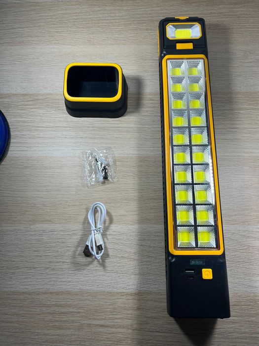 Lanterna multifuncional com painel solar – ideal para emergências!