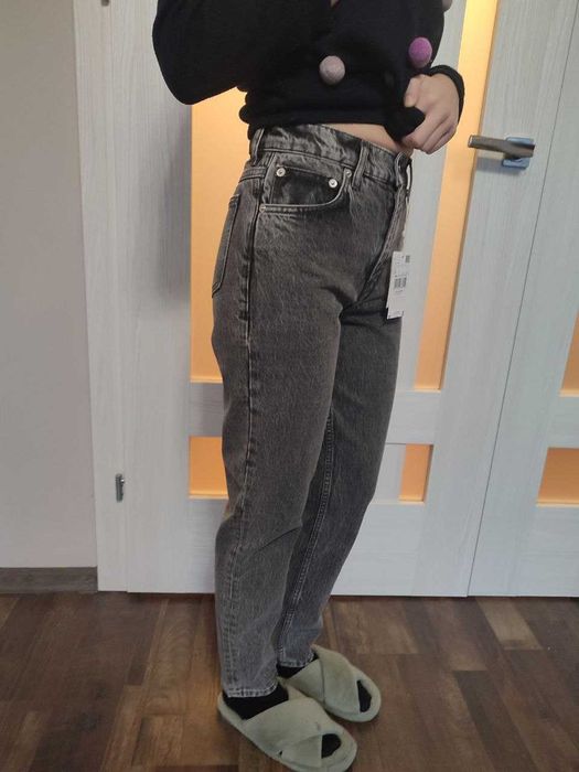 Джинси  mom,  XS, 32 розмір