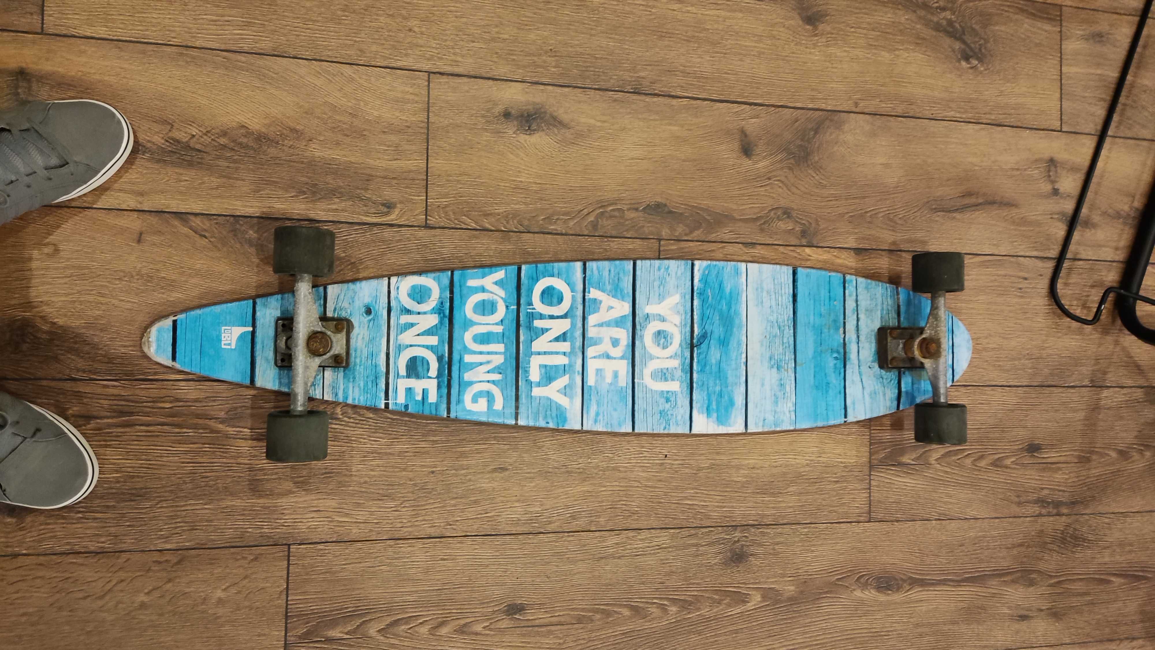 Longboard/skate   Lobu