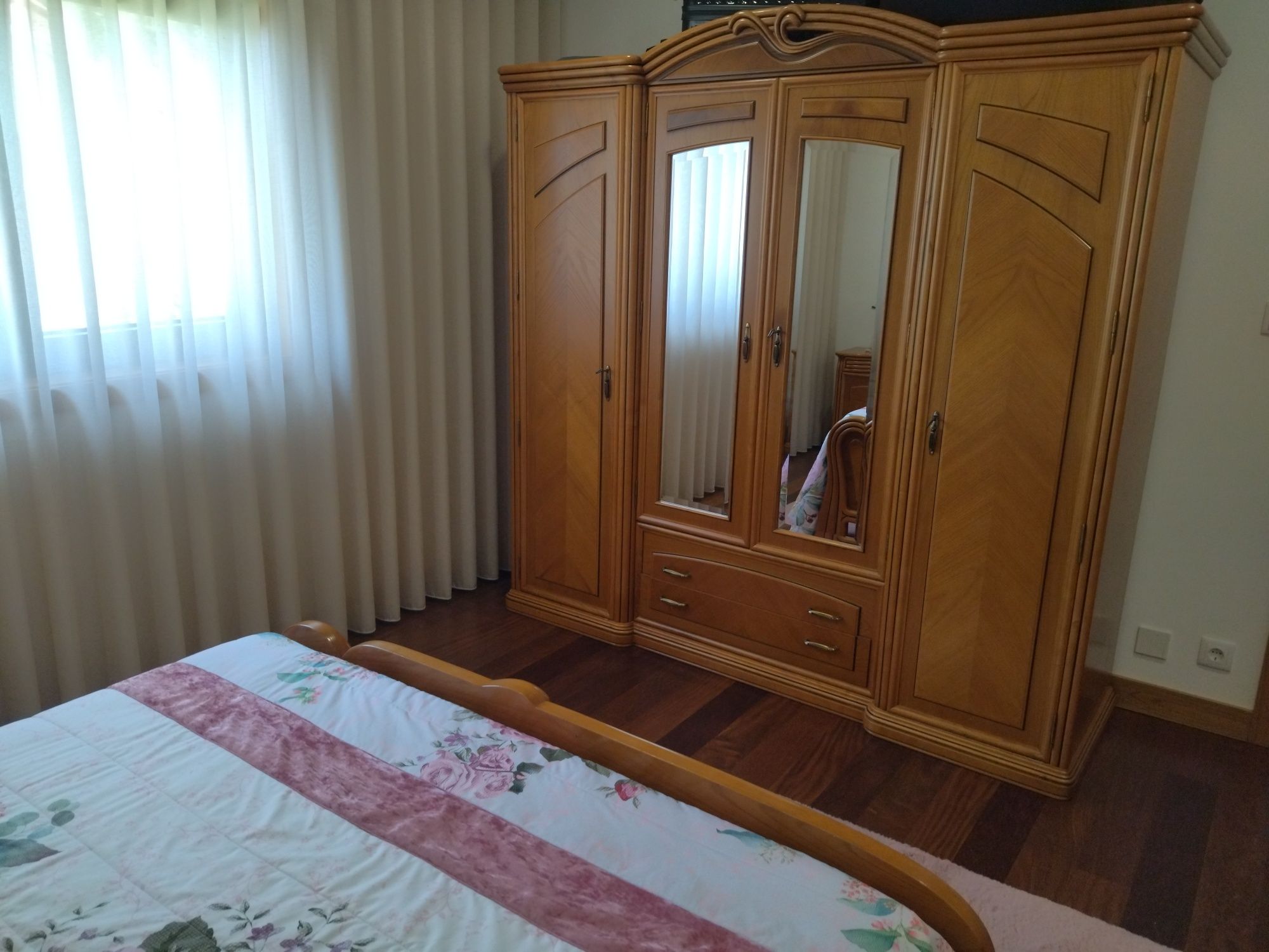 Vendo quarto usado
