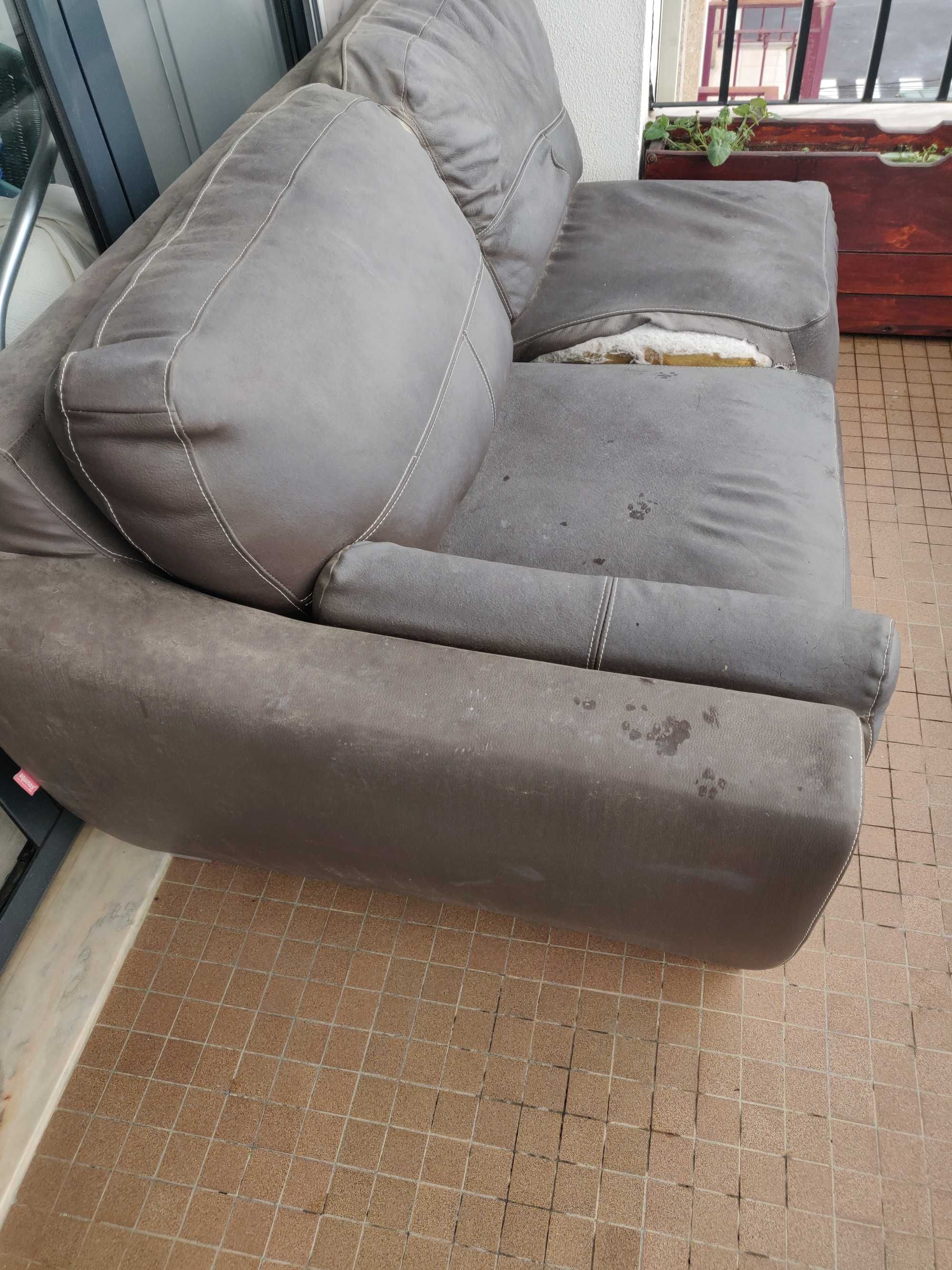 Sofá com Chaise Longue - Grátis, é só vir buscar!