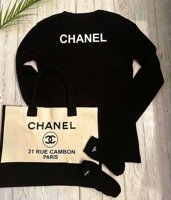 черный теплый реглан Chanel