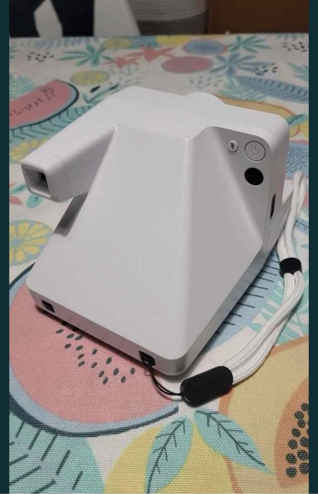 Polaroid Now Plus