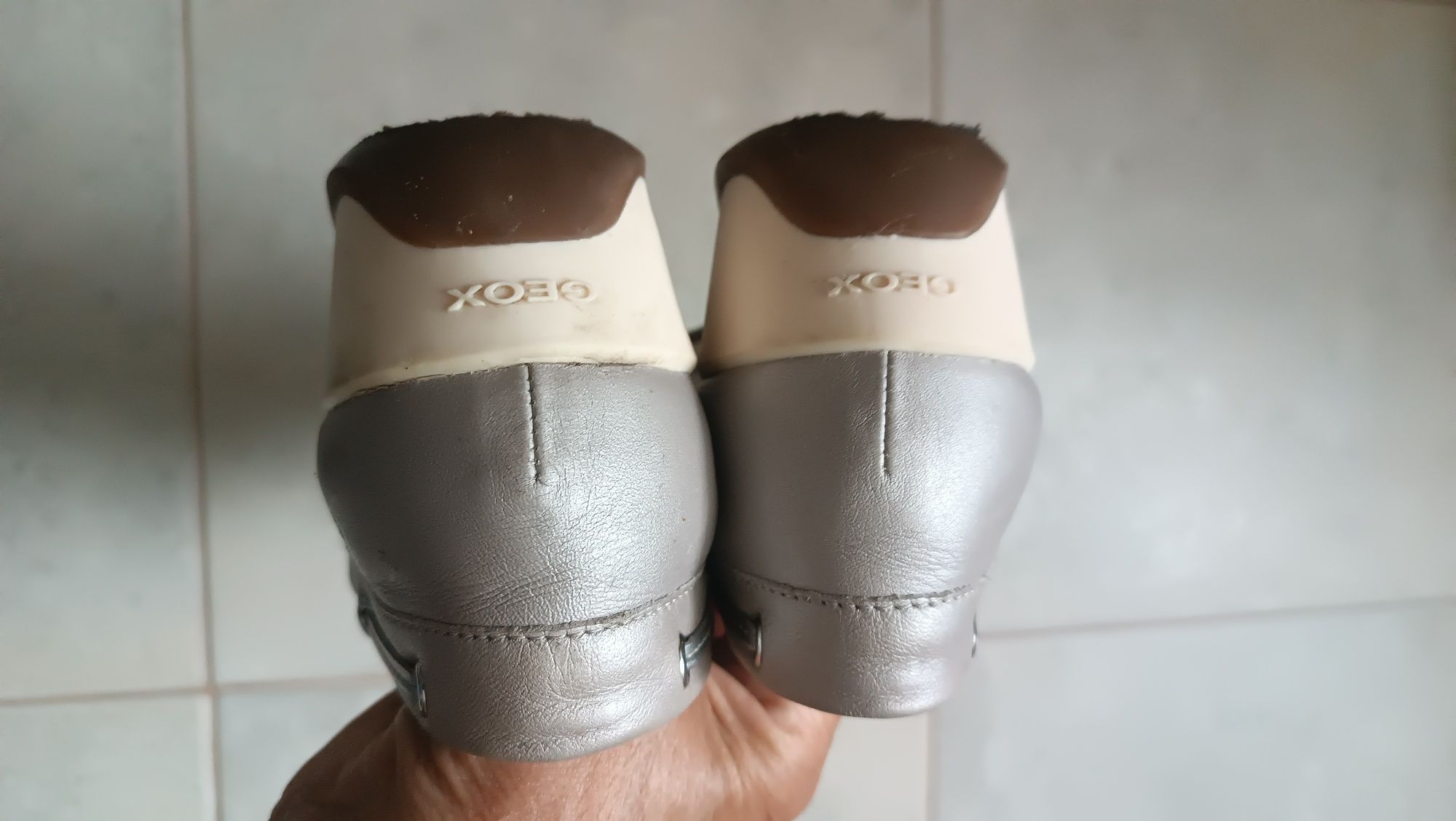 Buty mokasyny damskie Geox 39