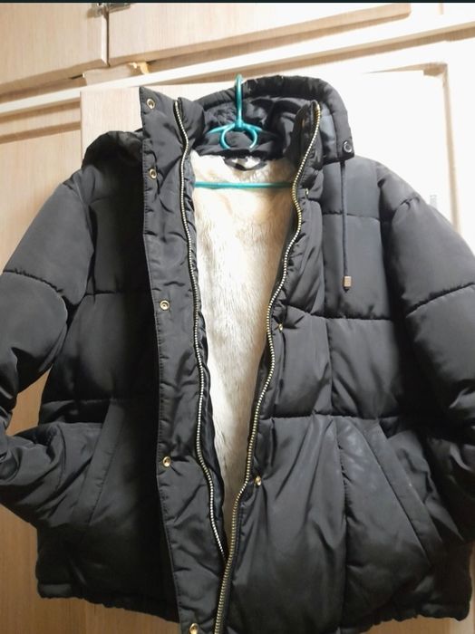 Жіноча зимова куртка, б/ у